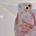 Literary Flower Phone Case Built-in Bracket