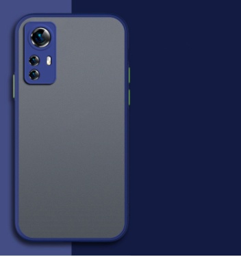 Drop-resistant Ultra-thin Frosted Silicone Transparent Protective Case