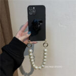Temperament Flower Bracket Pearl Chain Mobile Phone Case